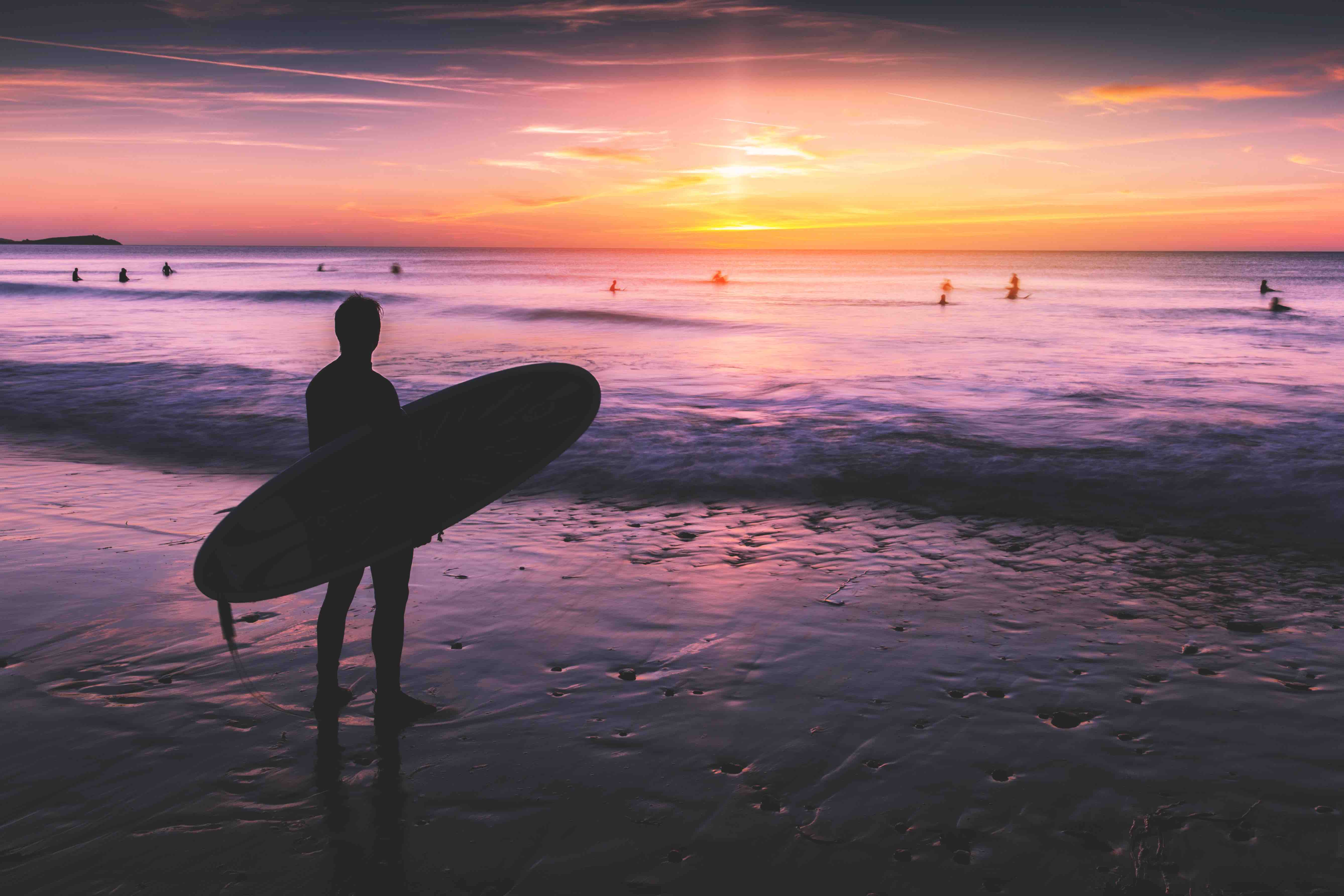 surfer-sunset